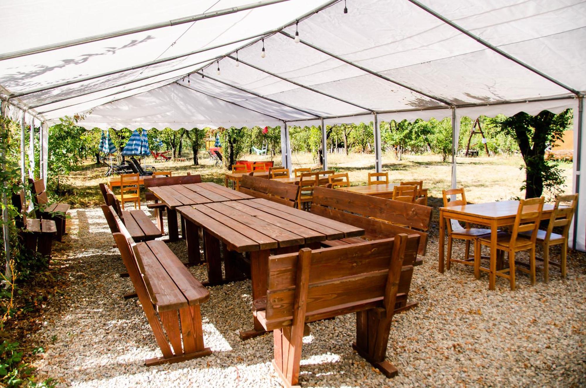 Conacul Bunicilor Hotel Novaci Luaran gambar
