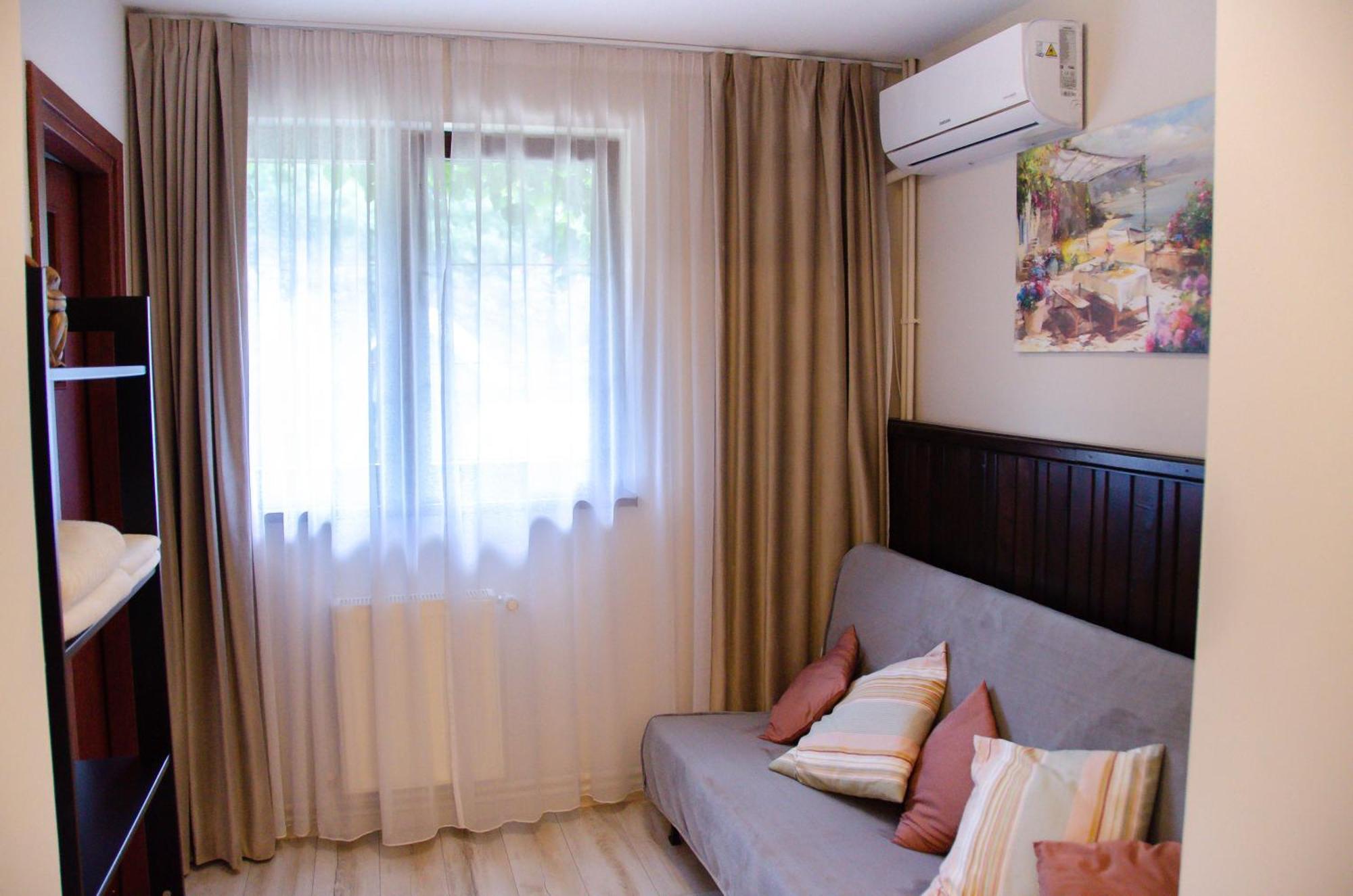 Conacul Bunicilor Hotel Novaci Luaran gambar