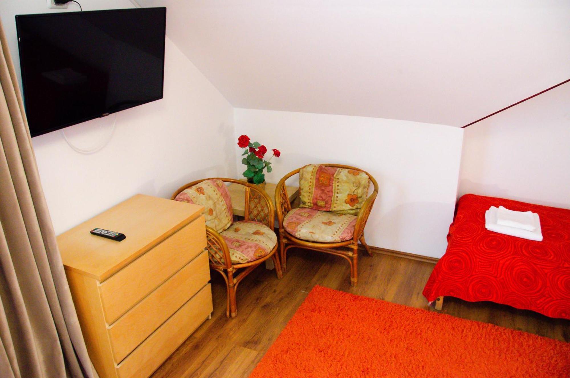 Conacul Bunicilor Hotel Novaci Luaran gambar